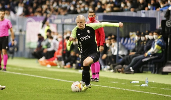 Lateral ucraniano que joga na Espanha se dispõe a ir para guerra: 