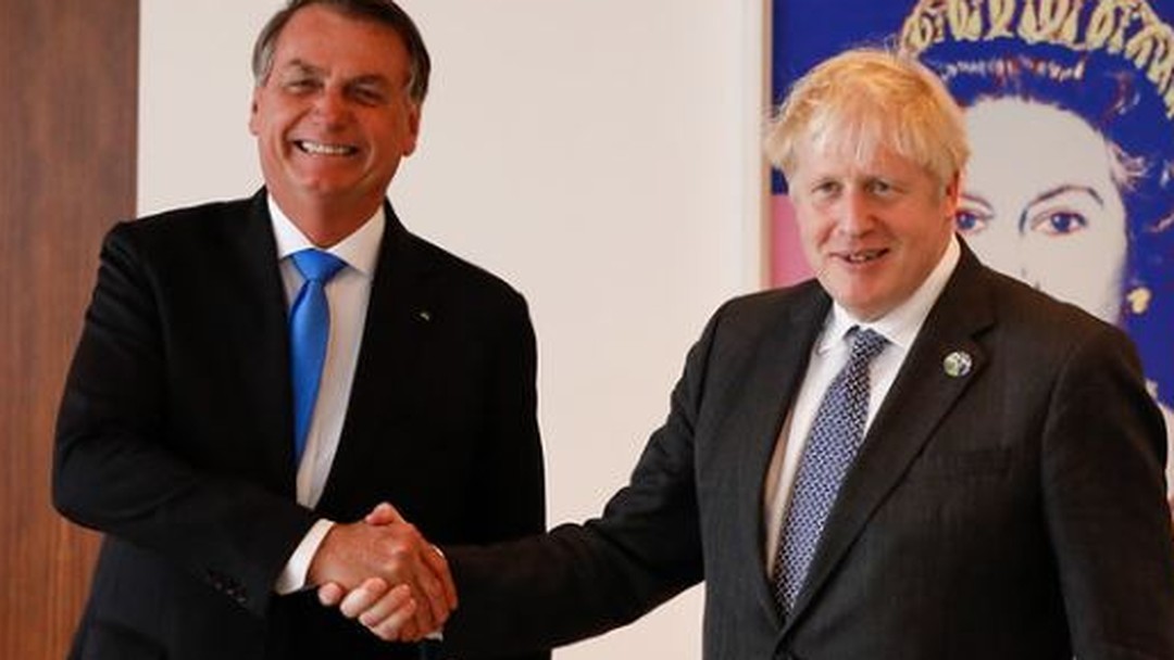 Bolsonaro e Boris Johnson se falam por telefone e concordam em pedir cessar-fogo urgente na Ucrânia, diz governo britânico