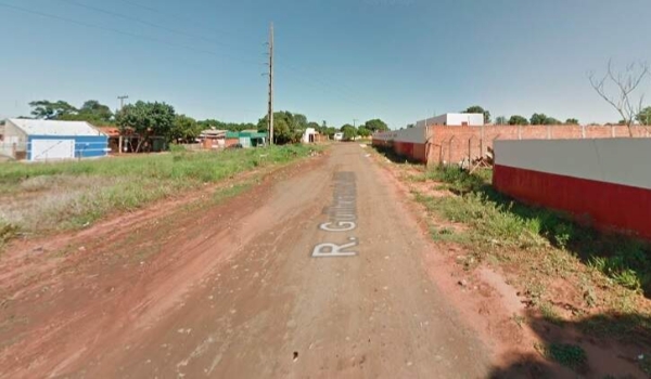 Ladrões apanham de empresário e um é socorrido após tentativa de furto