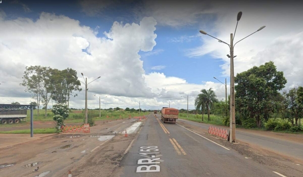 Tragédia: Peça de caminhão se solta e mata idosa que estava no carro de trás