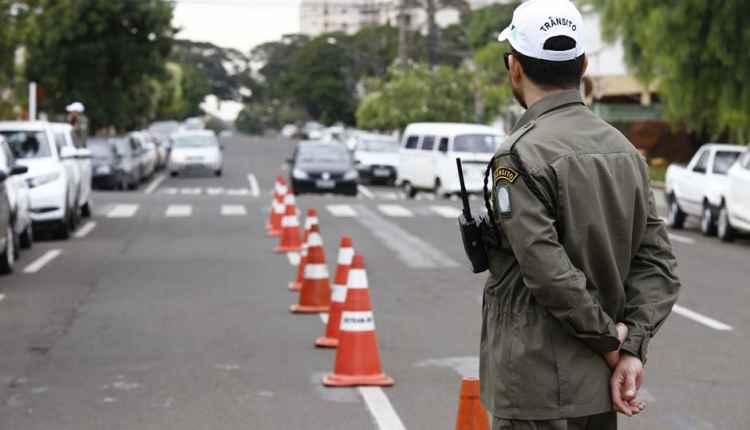 Detran-MS divulga edital de notificação para condutores entregarem CNHs