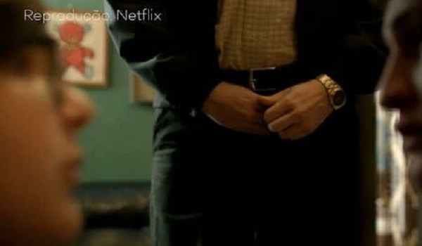 Em filme proibido, Fábio Porchat diz para meninos 'baterem p#nhet* para o tio' em troca de favor