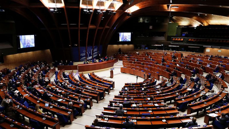 Conselho da Europa expulsa Rússia