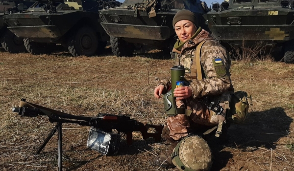 Ucraniana mãe de 12 morre em batalha contra forças russas em Donetsk