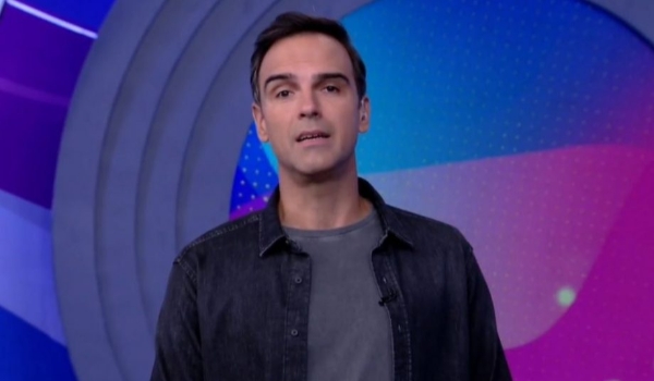 ‘Paredão elimina campeão’, diz Tadeu Schmidt; saiba quem deixou o BBB 22 nesta terça