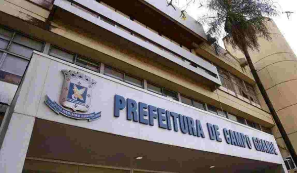 Salário dos servidores de Campo Grande será depositado na sexta-feira, diz secretário