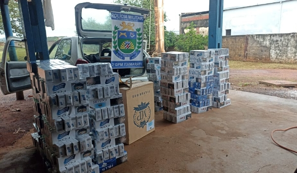 Carro é apreendido abarrotado com cigarros contrabandeados em assentamento