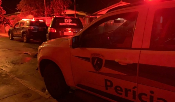 Após matar avó e cuidadora, homem tomou banho, trocou de roupa e se jogou contra bitrem