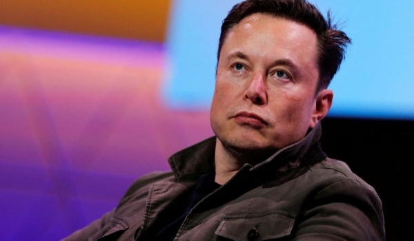Documento revela que Elon Musk adquiriu 9,2% do Twitter; ações disparam