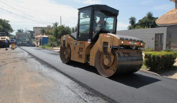 Com avanço das obras, trânsito fica em meia pista na Avenida Salgado Filho