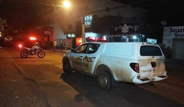 Ferido, morador de rua que matou rival foi a hospital com faca na mão