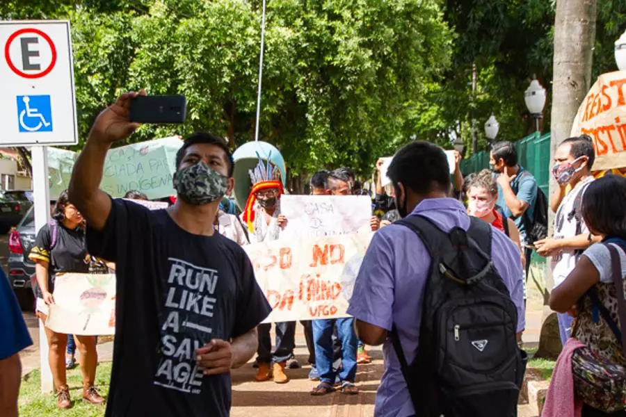 Estudantes reivindicam manutenção do curso de Licenciatura Indígena