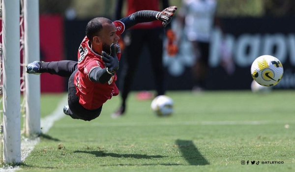 Brasileirão pega fogo neste domingo, com jogos do Galo, Corinthians e São Paulo