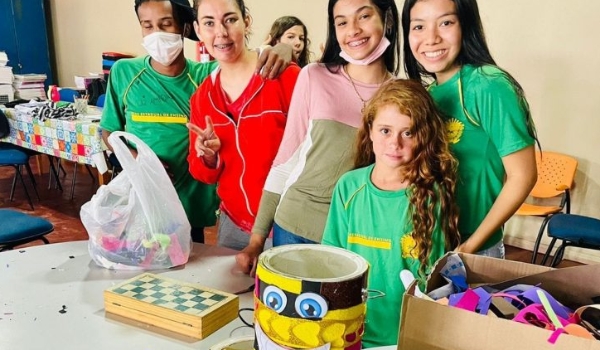 Resgate de brincadeiras antigas é temática de projeto em Escola da Autoria de Aral Moreira