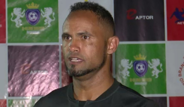 Defesa do ex-goleiro Bruno entra com pedido de liberdade condicional na Justiça do Rio