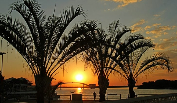 Com muito sol e poucas nuvens, segunda-feira será de tempo estável em MS