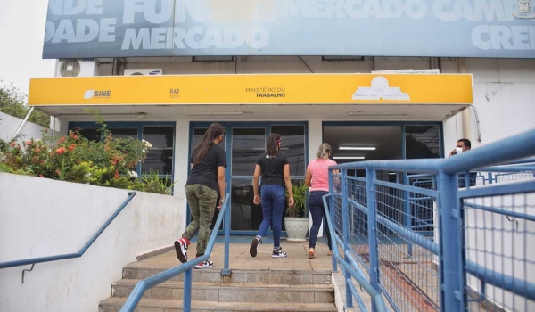 Abril termina com mais de 1.800 vagas de trabalho disponíveis em Campo Grande