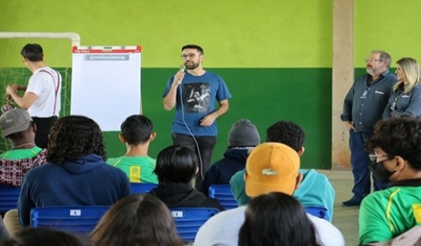 Servidor da UEMS atuará na melhor universidade da América Latina