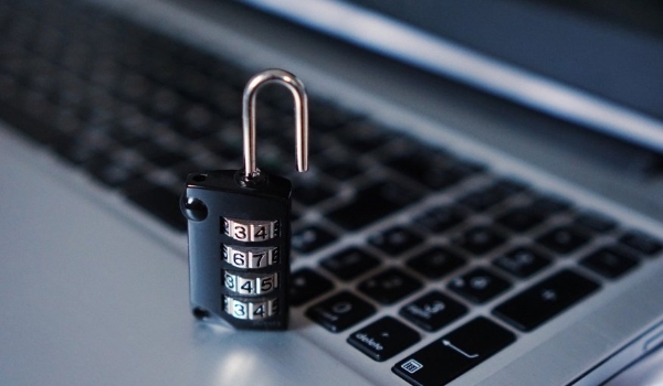 Sexta-feira 13: ciberataques tendem a aumentar na data, veja como se proteger