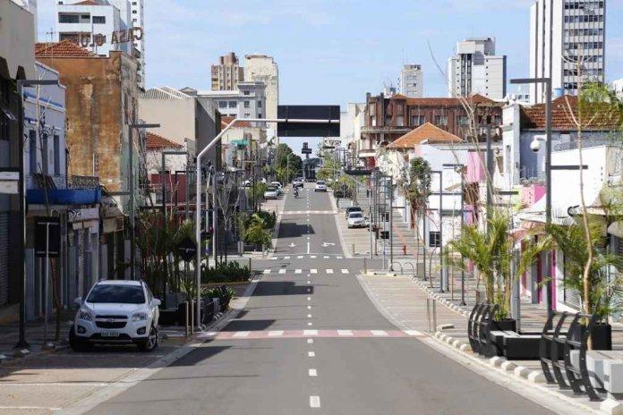 Para evitar prejuízos, CDL defende adiamento do Dia das Mães para agosto