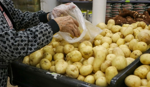 Por que o preço no mercado dobra, mas a inflação divulgada pelo governo é menor?
