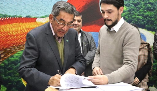 Municípios que compõem o CIDEMA assinam Serviço de Inspeção Municipal (SIM)