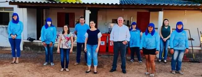 Prefeito Manoel Viais e Presidente da Câmara Preguinho entregam Kits de Proteção Individual