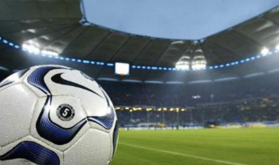 Governo avalia liberar jogos de futebol sem público