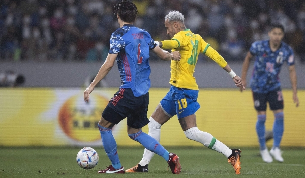 Gol de Neymar garante vitória do Brasil diante da seleção japonesa