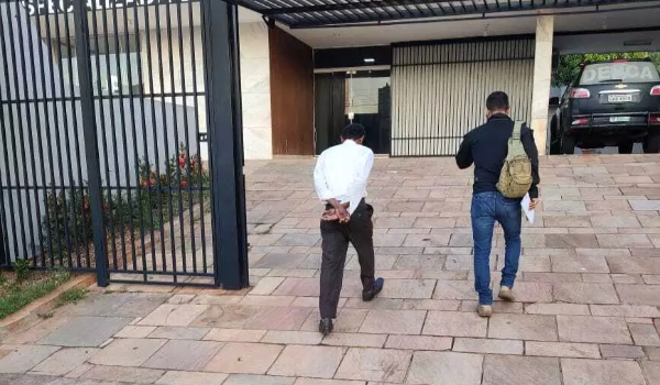 Polícia prende homem que estuprou três crianças em creche improvisada