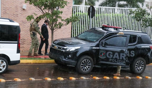 STJ vê prisão ilegal na “Sintonia dos Gravatas” e solta policial penal