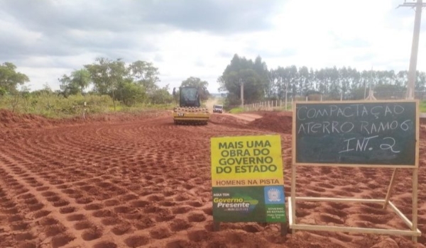 Avança obra do anel viário de Santa Rita do Pardo, que vai ajudar no desenvolvimento da cidade