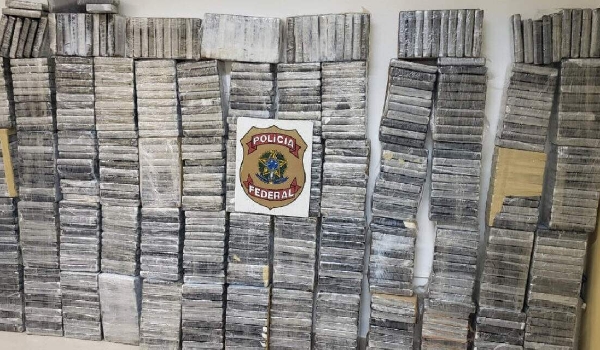 PF mira grupo que movimentou mais de R$ 116 milhões com empresas de fachada