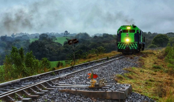 Governo de MS e do Paraná divulgam hoje edital de leilão da Nova Ferroeste