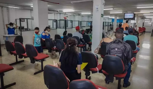 Capital tem 851 vagas de empregos disponíveis para quem não tem experiência