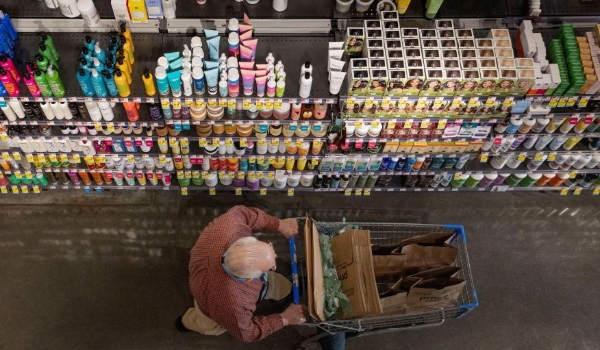 Menor quantidade de produto pelo mesmo preço: entenda o que é “reduflação”