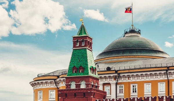 Rússia dá calote em dívida externa pela primeira vez em mais de um século