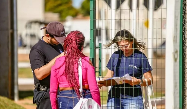 Alvo de denúncias, residencial entregue por Bolsonaro em Campo Grande já tem 70% de ocupação
