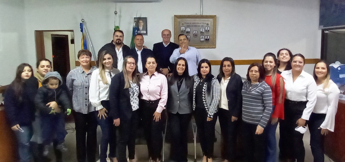 Com apoio do Prefeito Neco e ex-prefeito Manoel Viais, vereadora Magaly se reelege Presidente da Câmara de Caracol