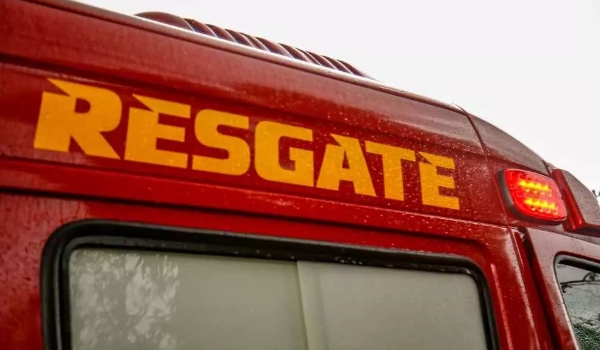 Encapuzados invadem casa e esfaqueiam morador em cidade de MS