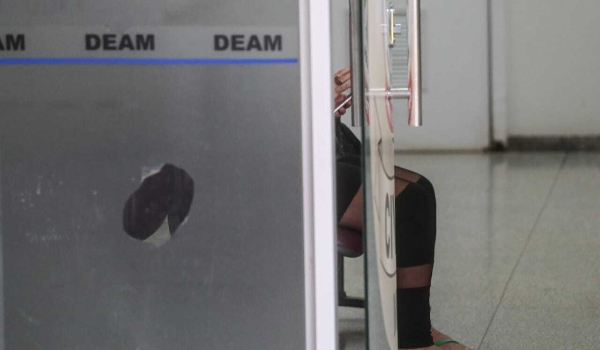 Mulher é estuprada por amigo durante festa com colegas de trabalho