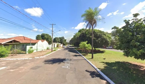 Homem é esfaqueado depois de negar esmola para morador de rua