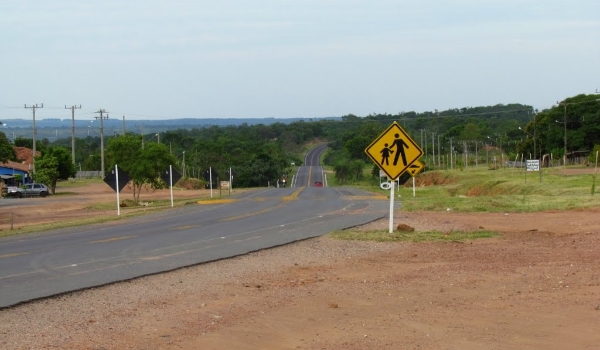 Neco Pagliosa e Reinaldo Azambuja confirmam construção de arena esportiva no distrito de Alto Caracol