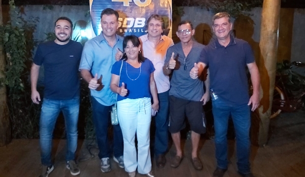 Caravina visita Jardim, Guia Lopes e Maracaju e recebe apoios de lideranças