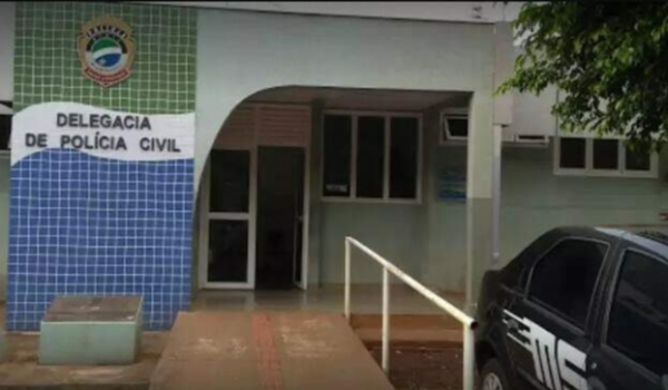 Motorista tomba caminhão com frango e morre na BR-163; polícia apura causas