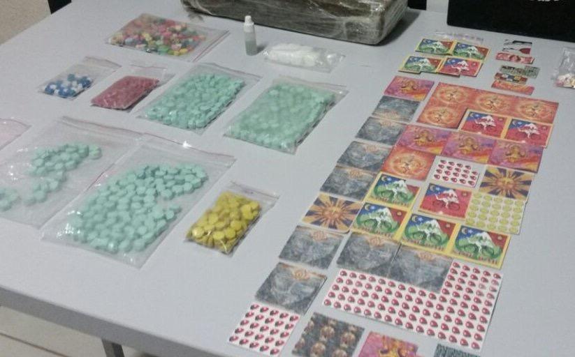 Pelos Correios: traficante é preso quando vendia LSD na Capital