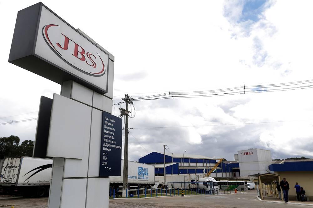 Justiça bloqueia R$ 190,3 milhões em bens de 19 réus por esquema da JBS em MS