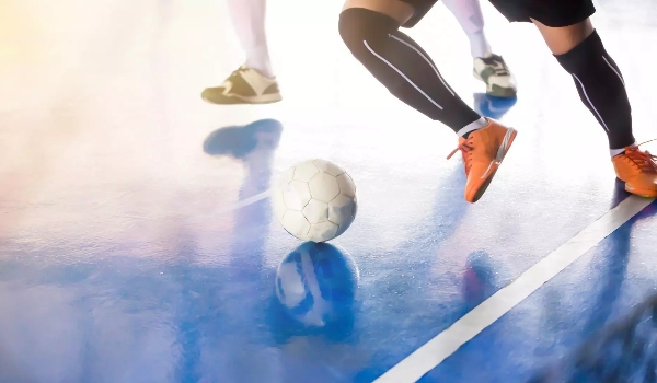 UFMS abre inscrições para aulas gratuitas de futebol voltadas a crianças e adolescentes