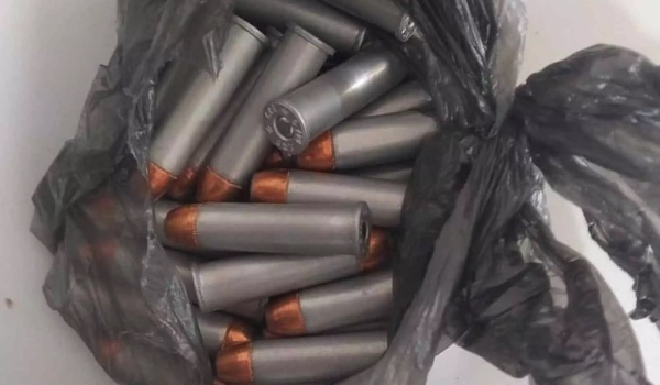 Com arma e munições escondidas em filtro de ar, quadrilha é interceptada em Antônio João