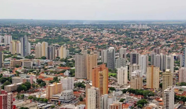 Campo-grandenses se defendem após serem chamados de ‘dublês de rico’